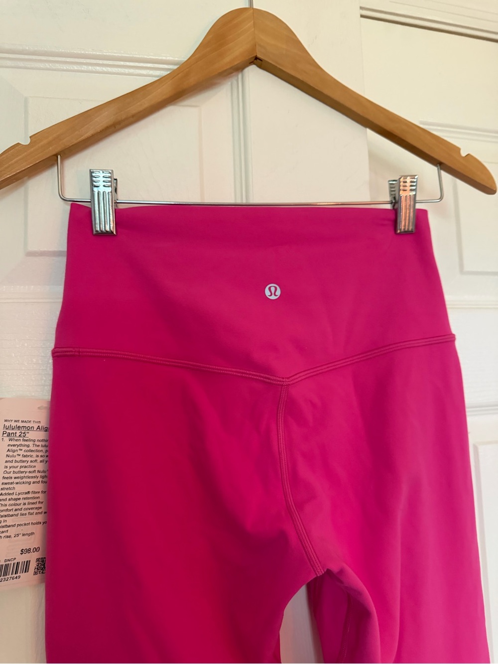 NWT Lululemon Hot Pink Align HR Leggings, Size 6 - Picture 6 of 7